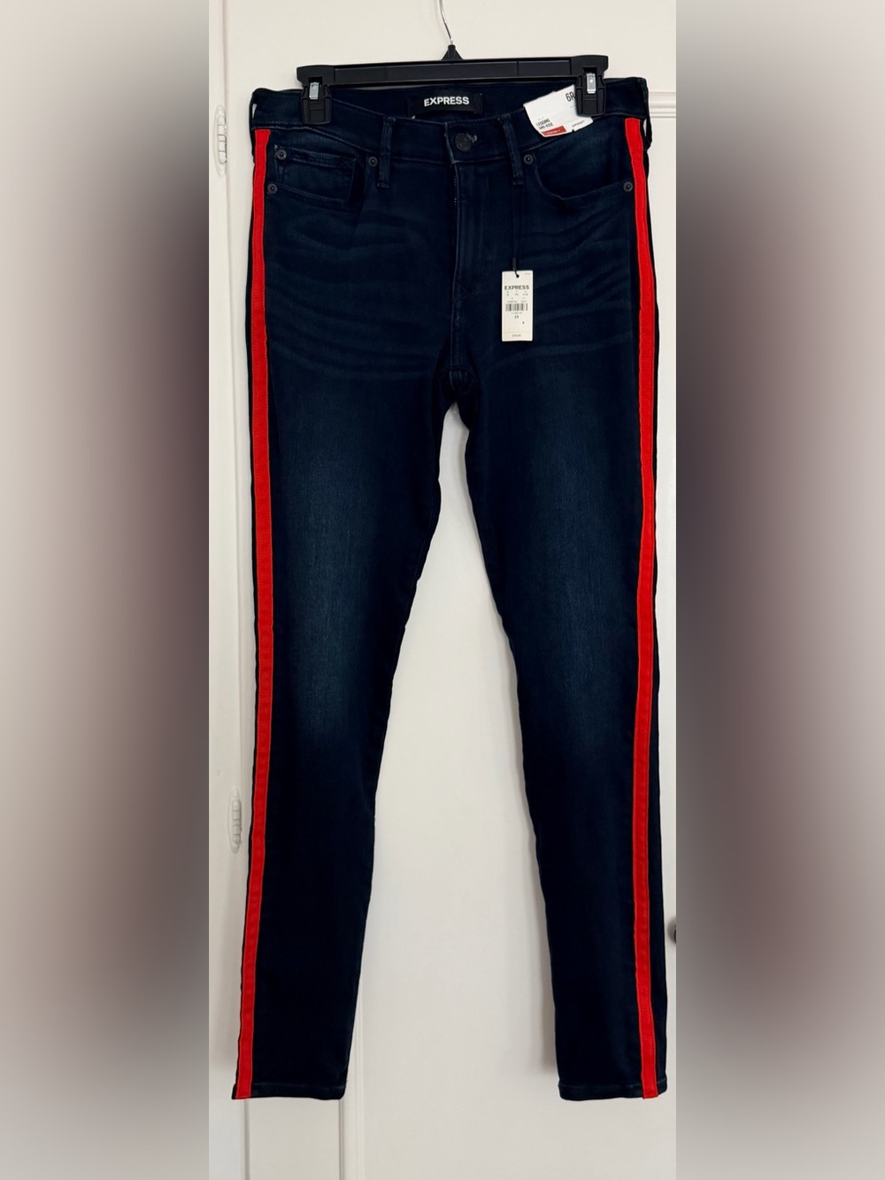 NWT Express Mid Rise Dark Denim Leggings w Red Stripe Supersoft Stretch+ Size 6R